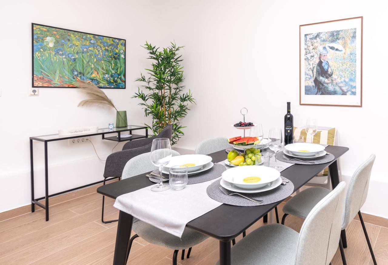 Apartment Emmi Omiš Esterno foto